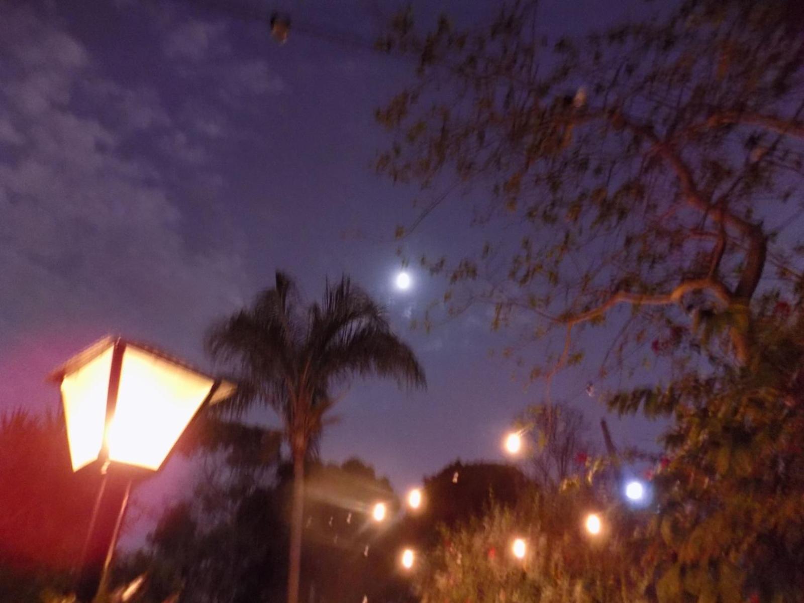 Pousada Fenix ปิเรนนอโปลิส ภายนอก รูปภาพ
