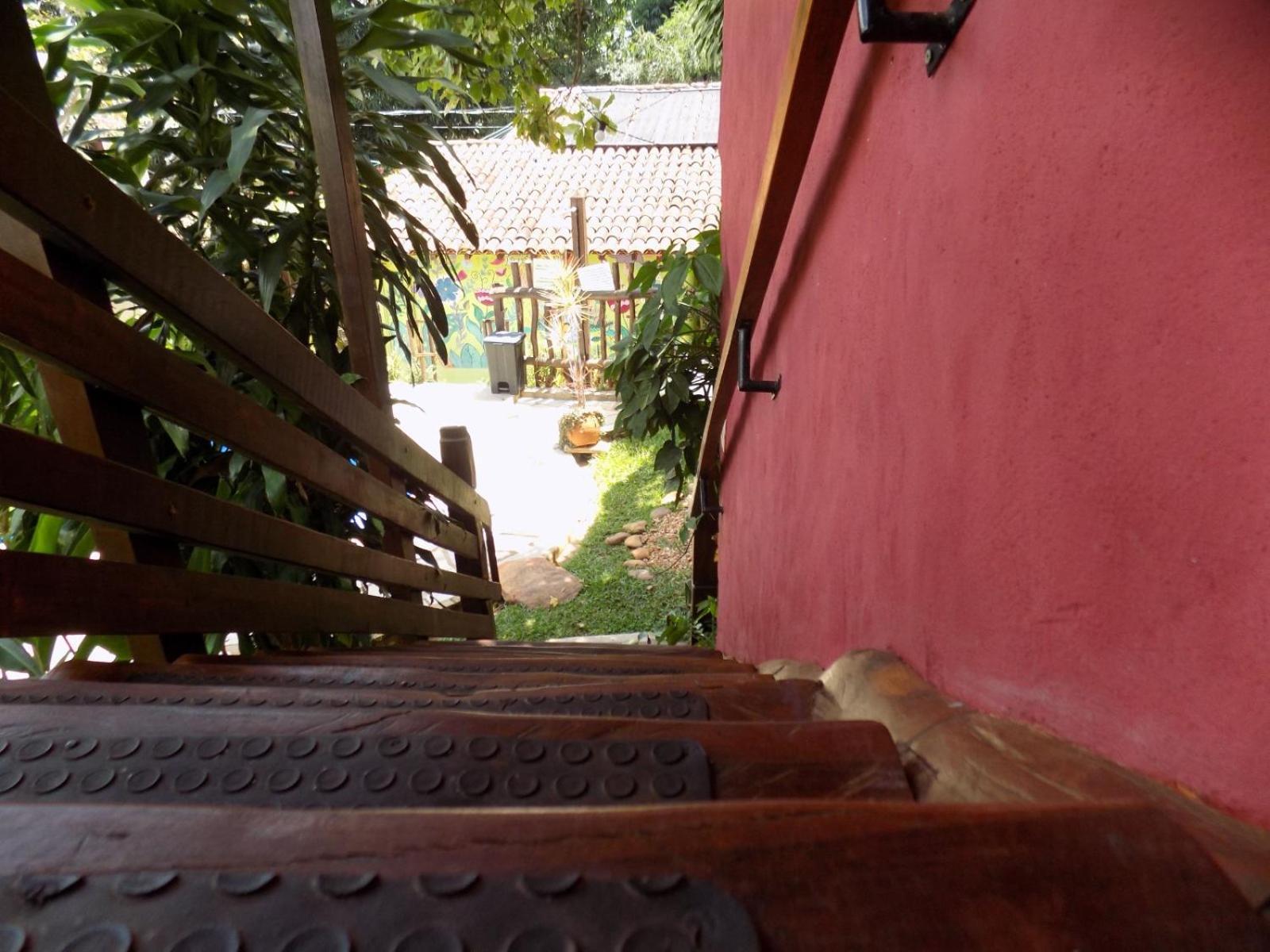 Pousada Fenix ปิเรนนอโปลิส ภายนอก รูปภาพ