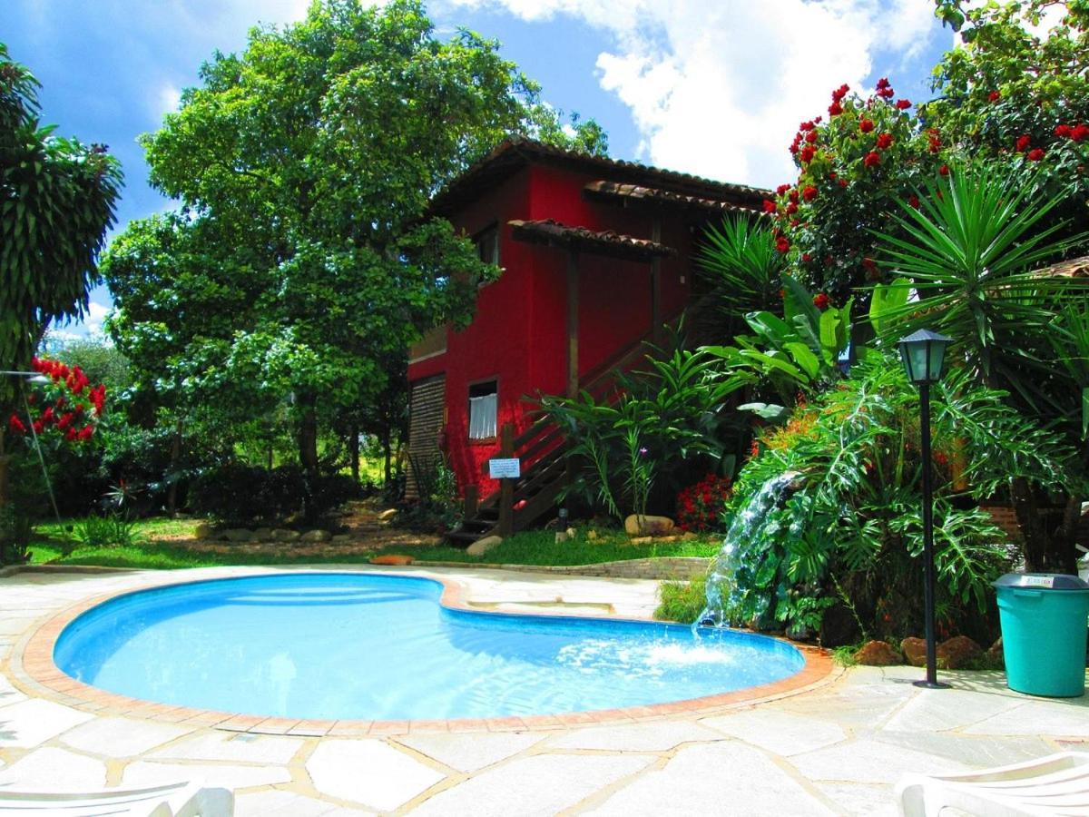 Pousada Fenix ปิเรนนอโปลิส ภายนอก รูปภาพ